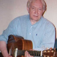 Mike – Guitar